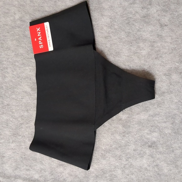 Spanx Undie-tectable black Thong  size XS - Picture 4 of 10